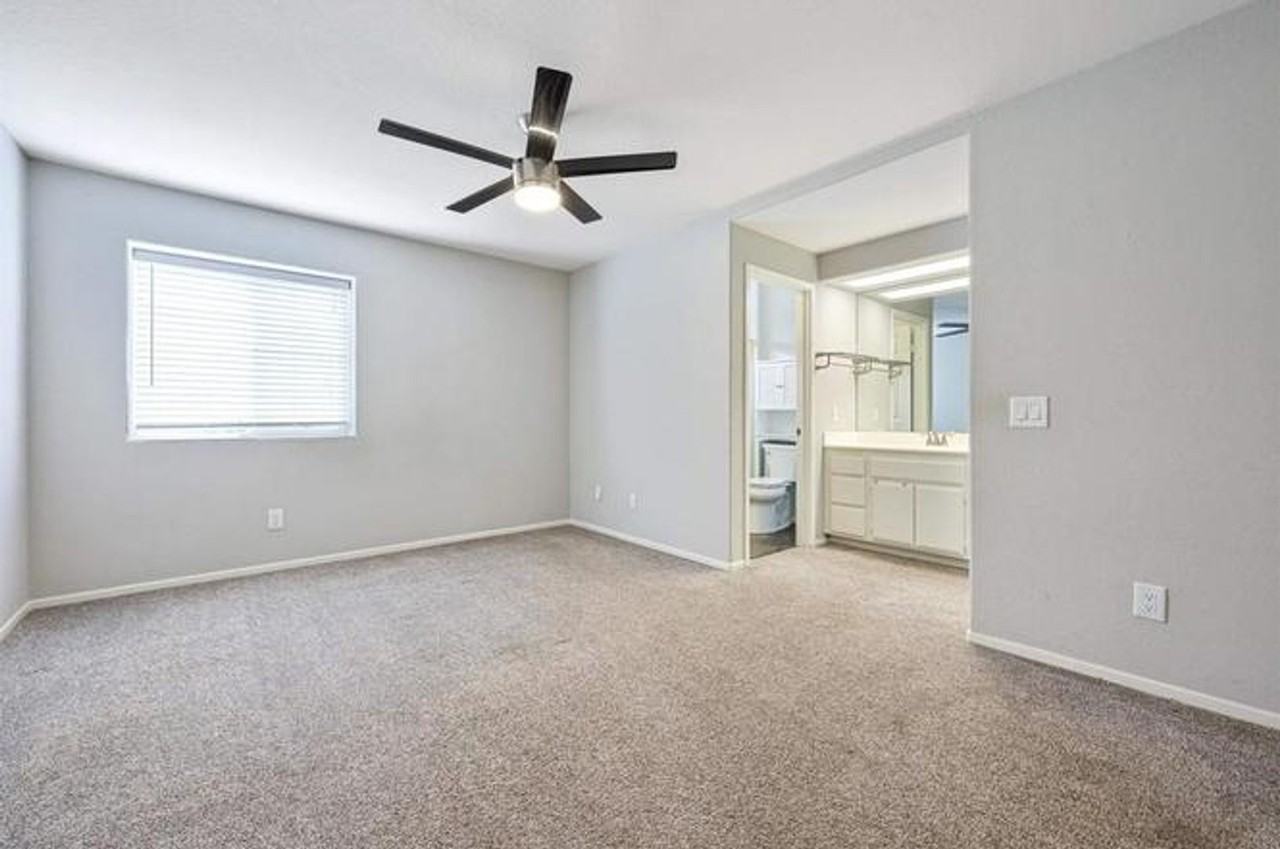 13951 Midland Rd - Photo 5 of 35