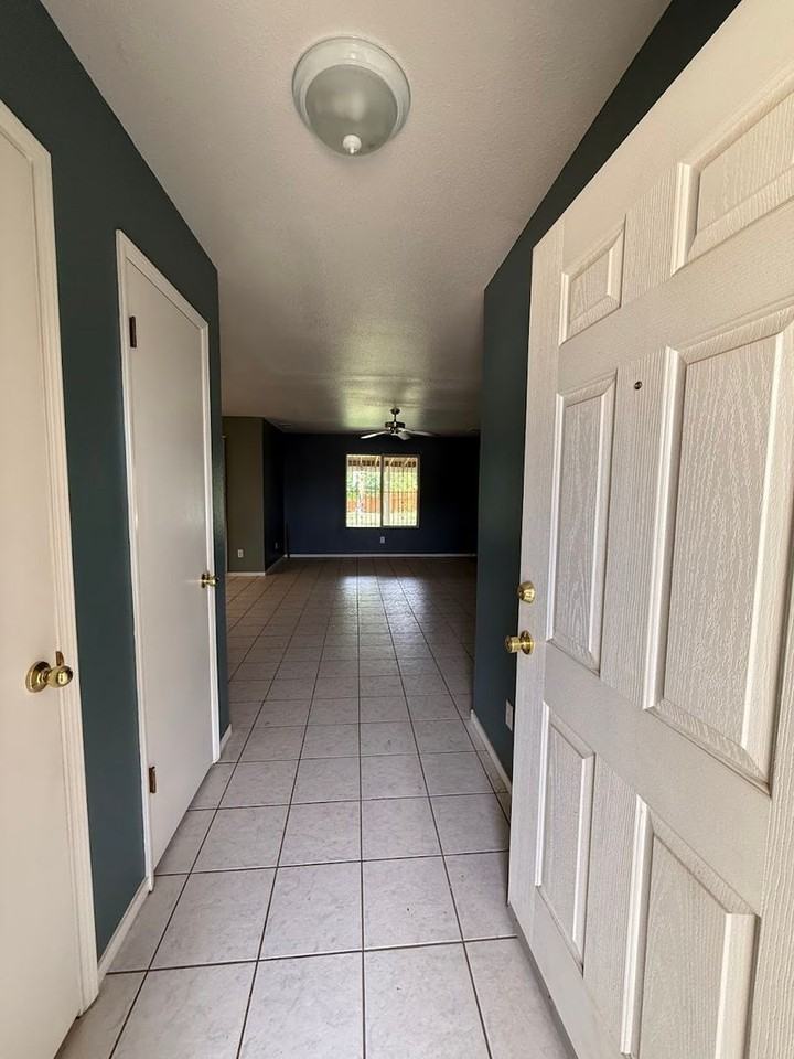 248 Exie Ln - Photo 5 of 25