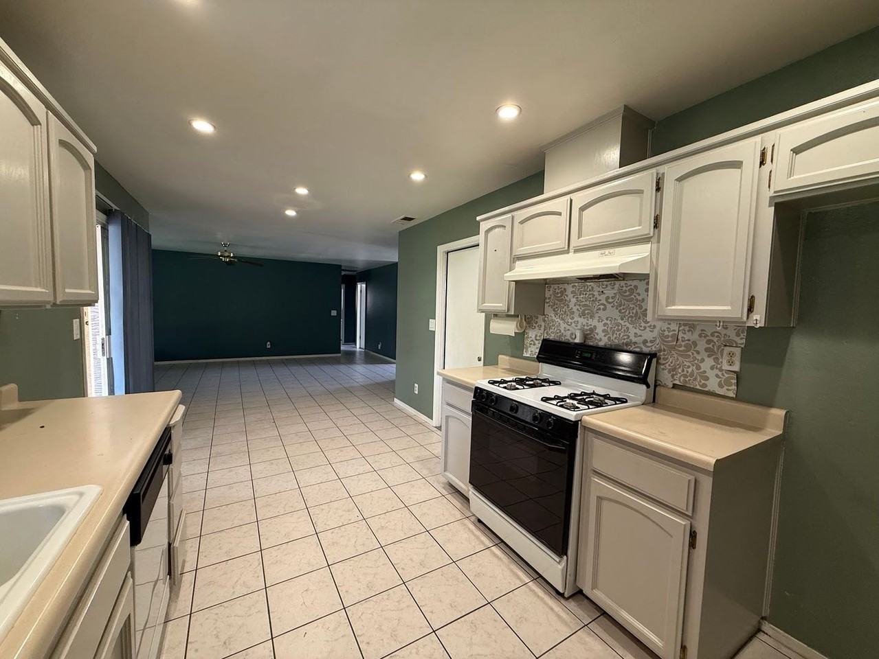 248 Exie Ln - Photo 7 of 25