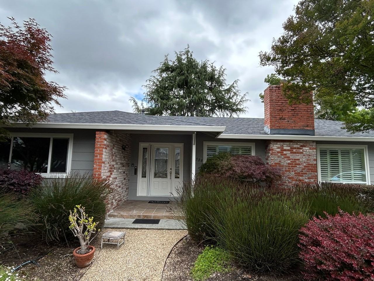 7588 Oak Leaf Dr - Photo 2 of 21