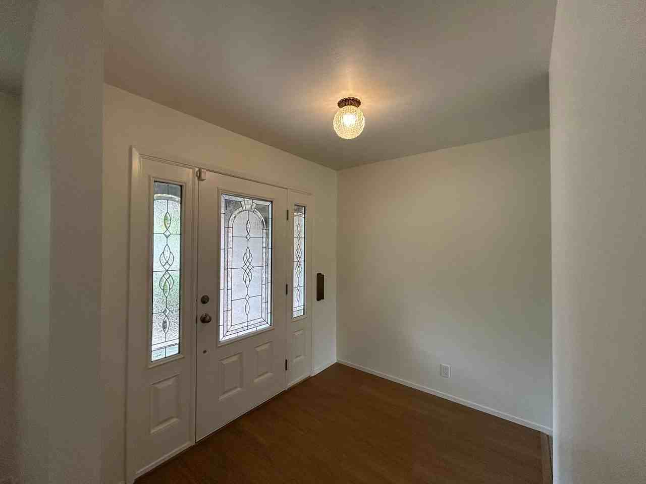 7588 Oak Leaf Dr - Photo 4 of 21