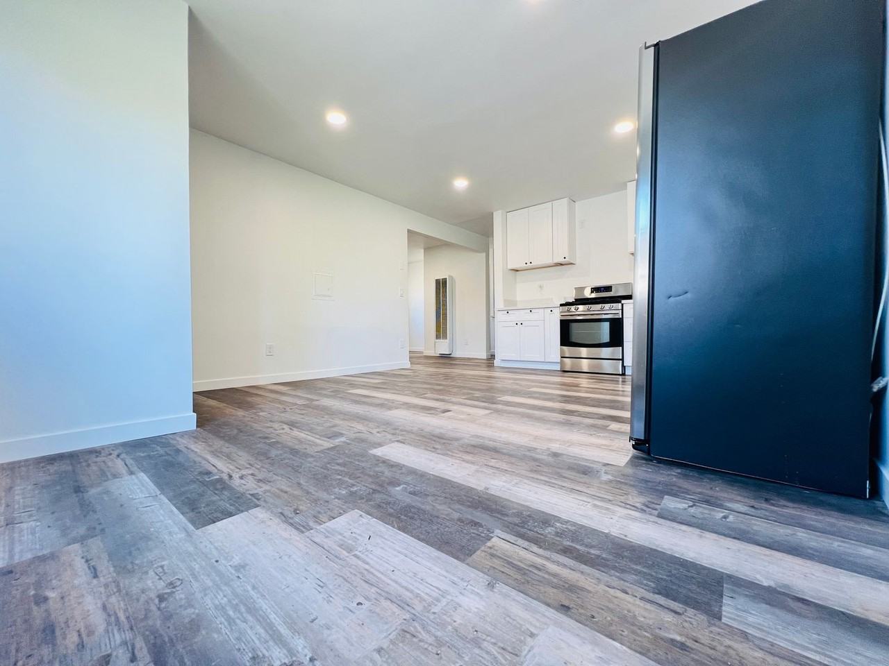 1171 Marline Ave - Photo 3 of 19
