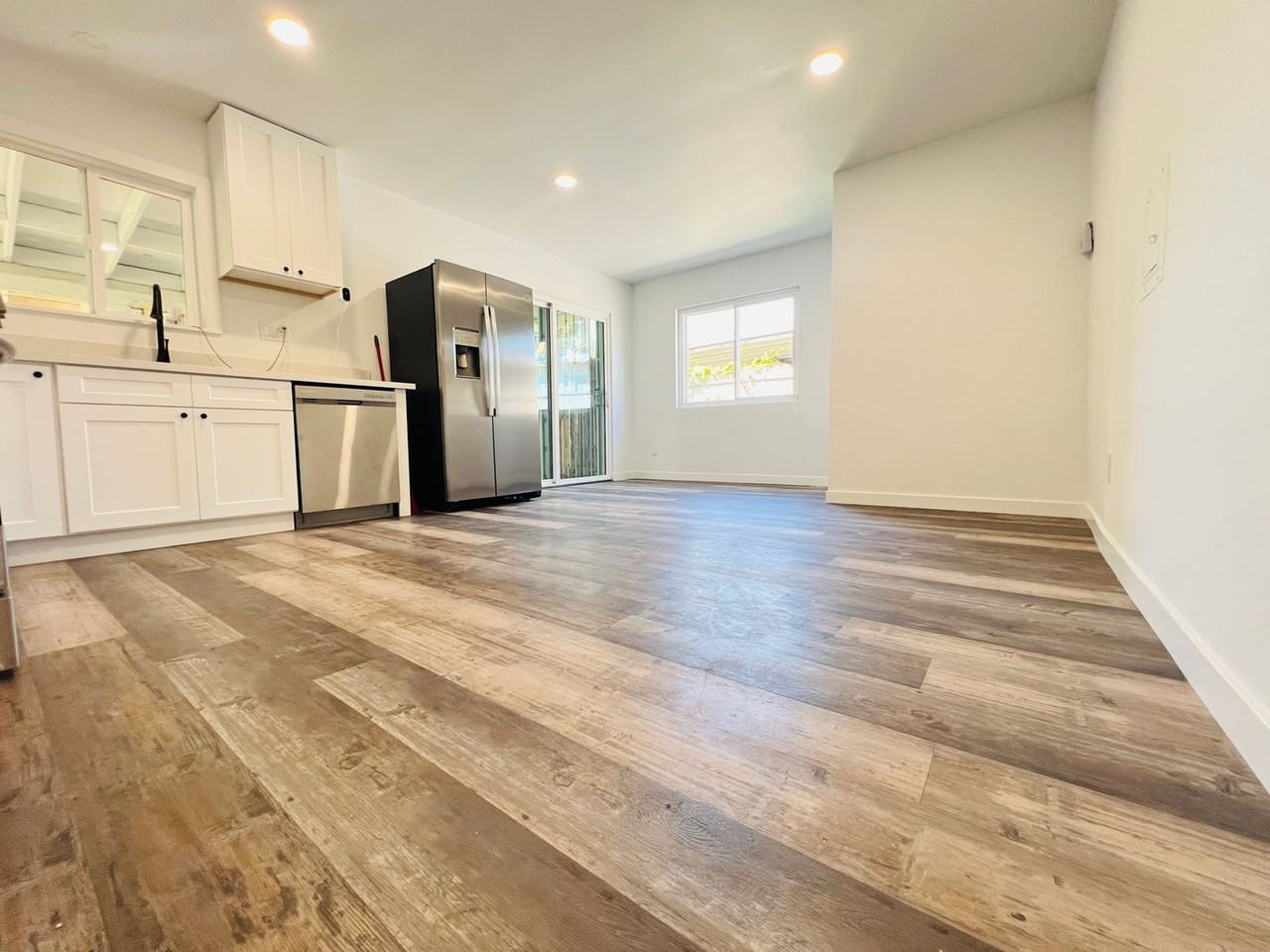 1171 Marline Ave - Photo 6 of 19