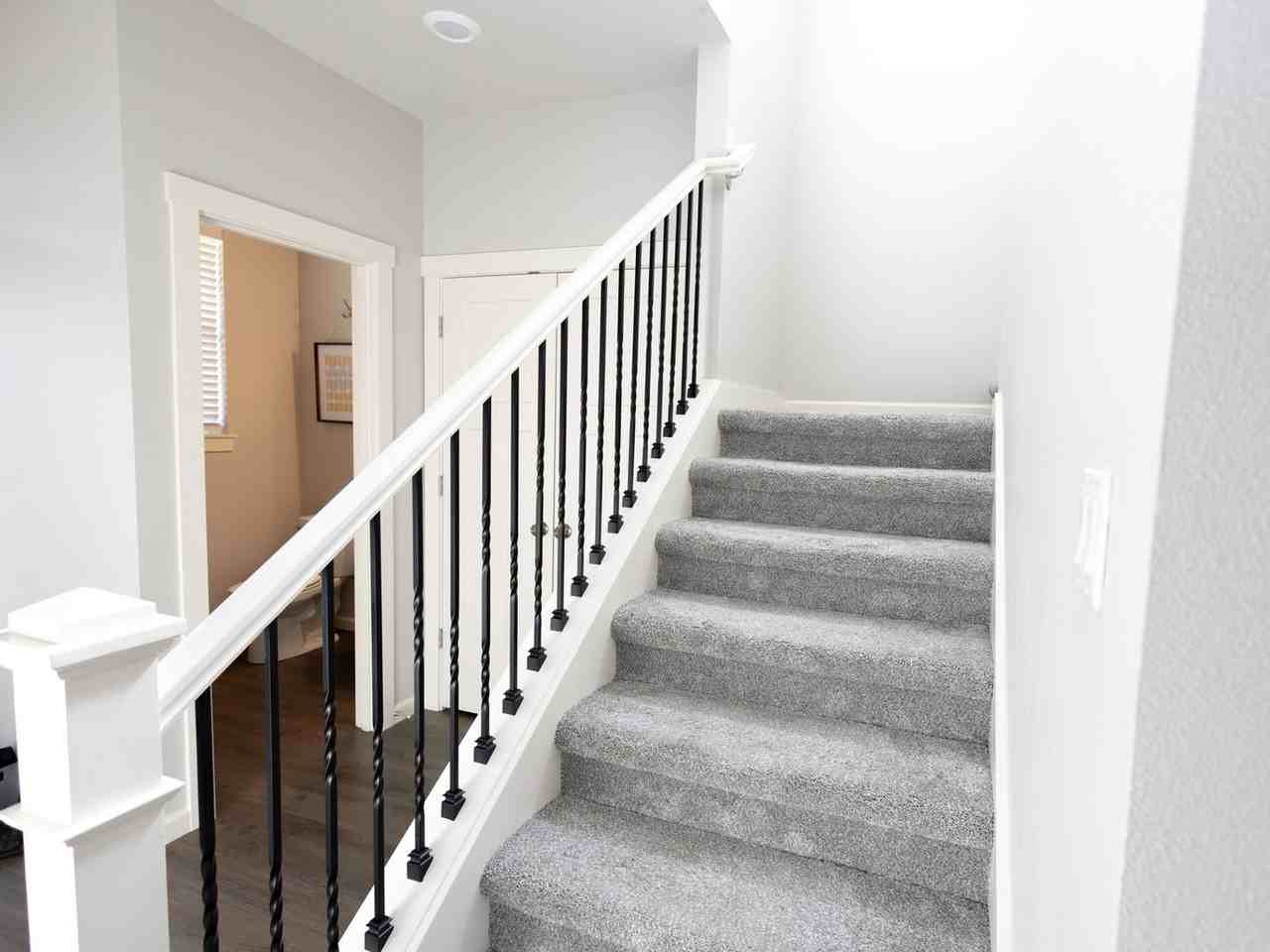 13309 Ne 114th Way - Photo 3 of 22