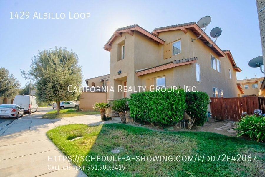 1429 Albillo Loop - Photo 3 of 22