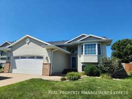 featured image of 4809 S Emma Ln