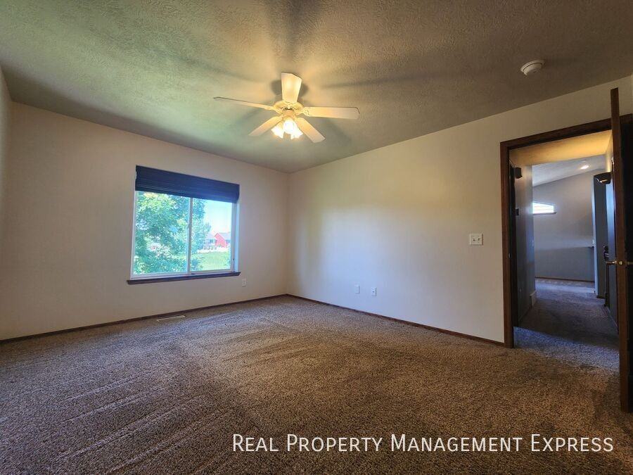 4809 S Emma Ln - Photo 7 of 14