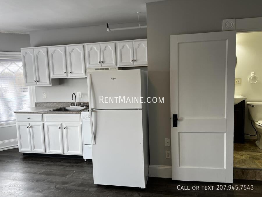 145 Union St #15 - Photo 2 of 11