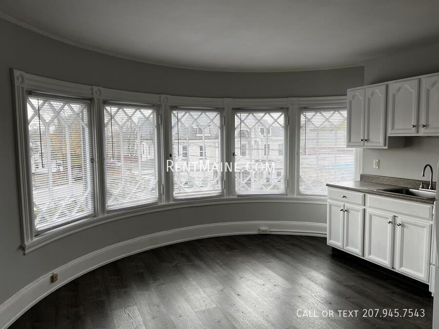 145 Union St #15 - Photo 3 of 11