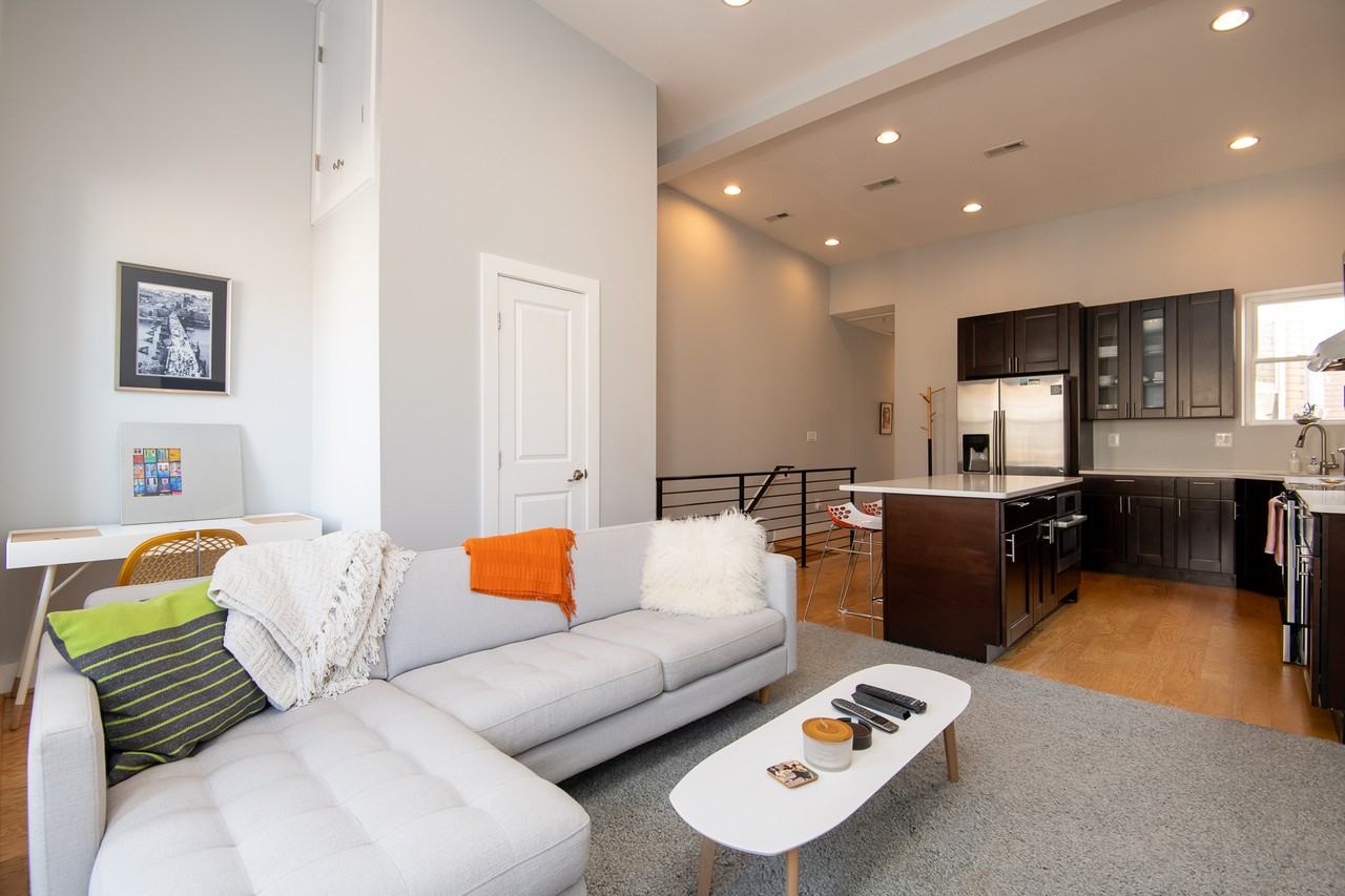 23 Todd Pl Ne #2 - Photo 3 of 24