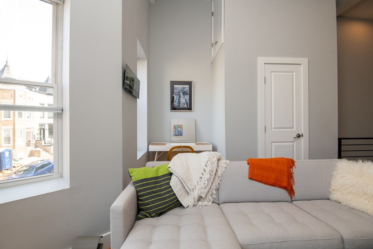 23 Todd Pl Ne #2 - Photo 5 of 24