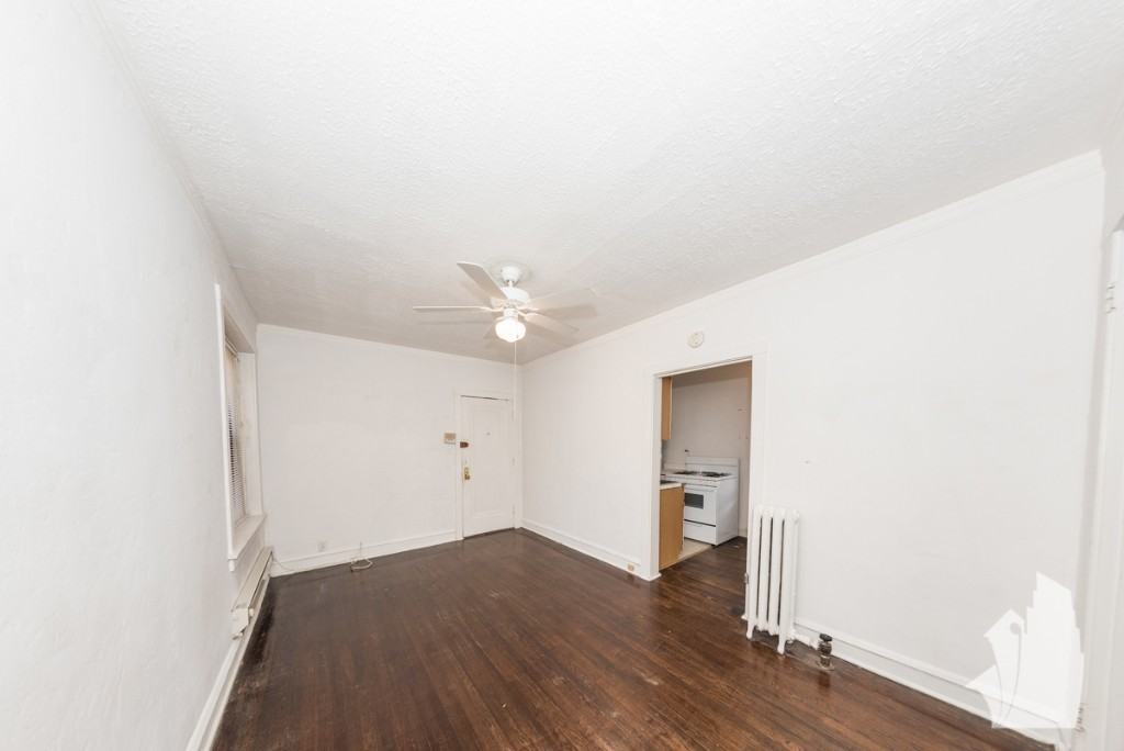 N Bissell St #3E - Photo 2 of 8