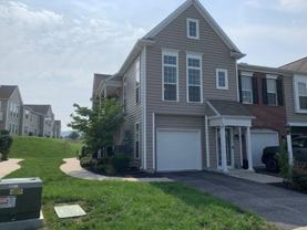 744 Whitetail Dr - Photo 1 of 1