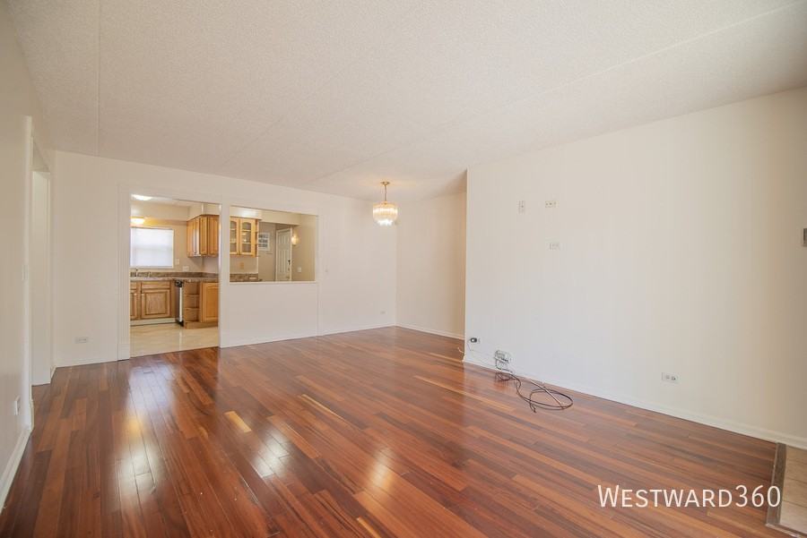 6551 W School St #103B - Photo 4 of 17