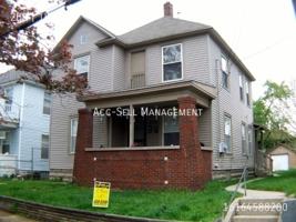 featured image of 733 Olympia St Sw #2