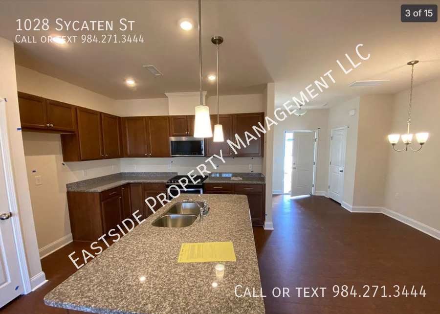 1028 Sycaten St - Photo 2 of 15