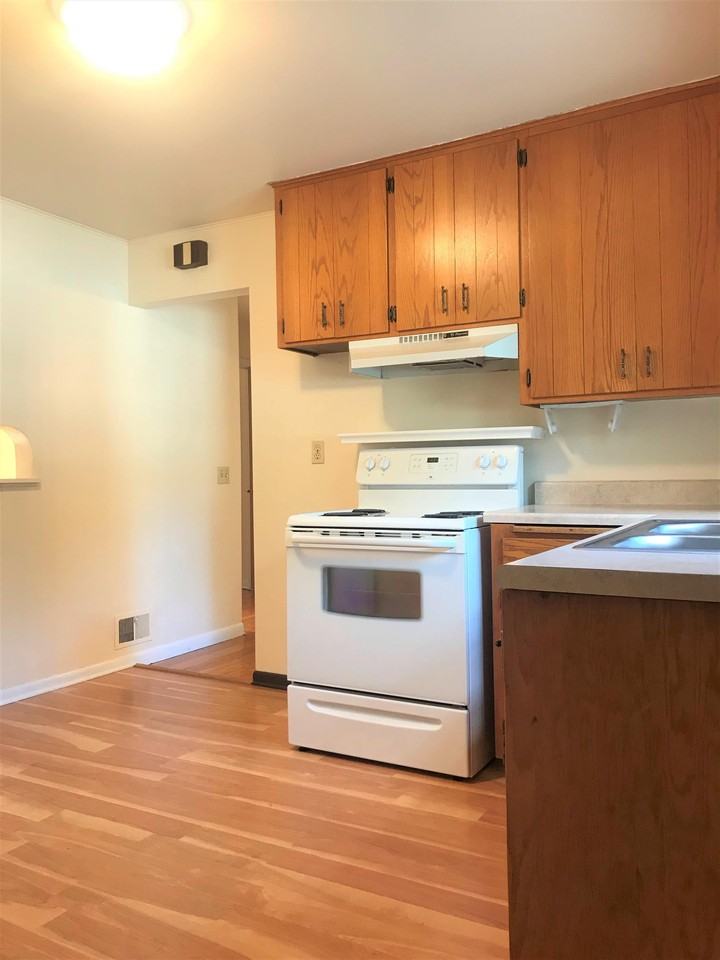 RM 401 Palomino Lane - Photo 3 of 22
