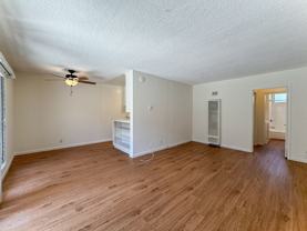 1555 S Hayworth Ave #5 - Photo 1 of 1
