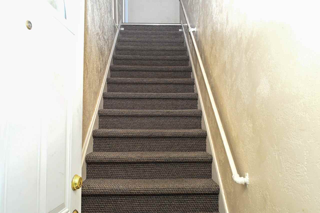 411 S Main St - Photo 2 of 15