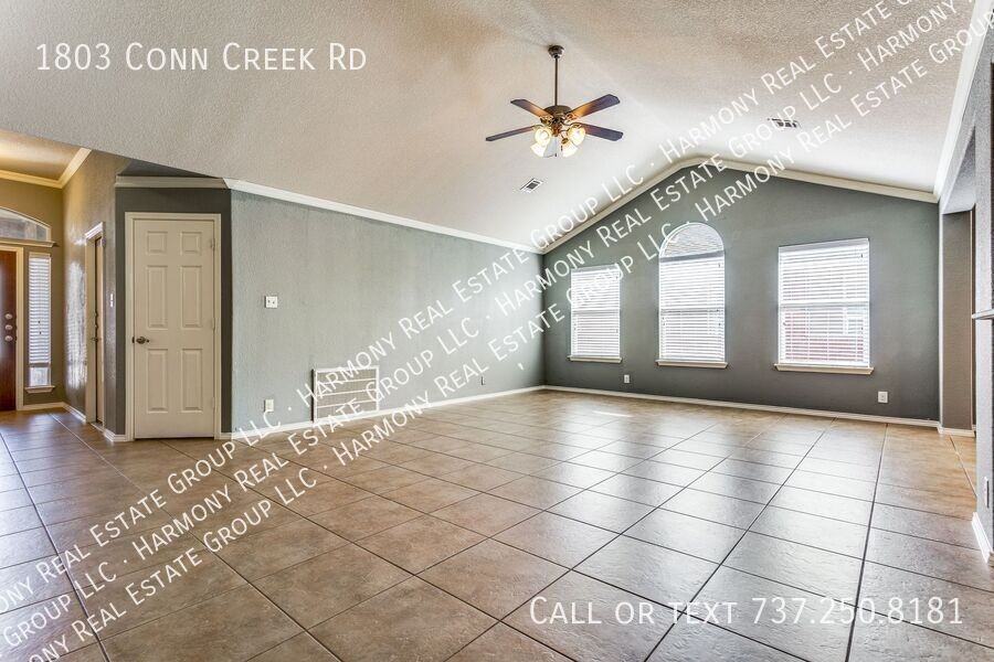 1803 Conn Creek Rd - Photo 5 of 25