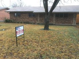 105 E Xavier Ave - Photo 1 of 1
