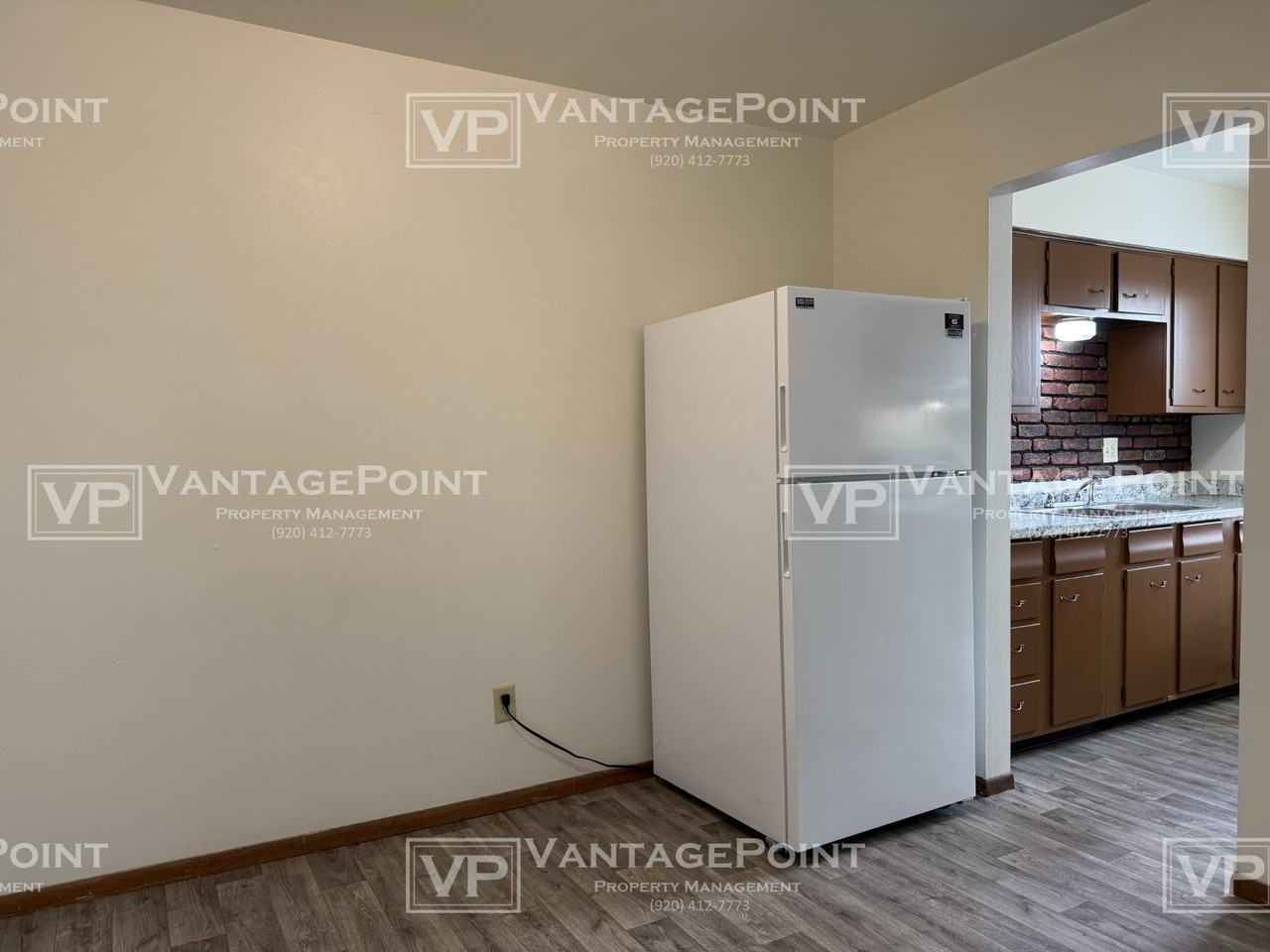 1269 Shawano Avenue - Photo 7 of 13