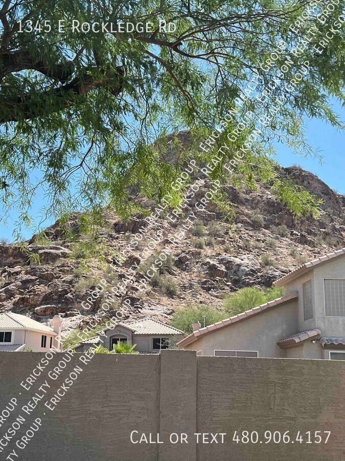 1345 E Rockledge Rd - Photo 3 of 40