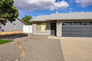 featured image of 4621 N Ocotillo Dr