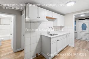 featured image of 82 Pond St #2