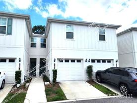 2908 Oak Park Way #D - Photo 1 of 1