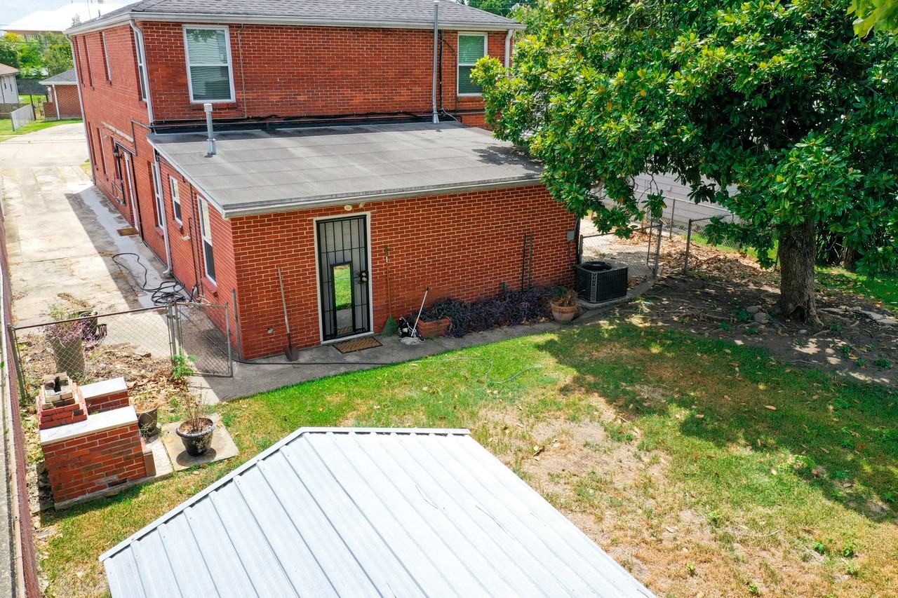 3911 Bauvais Street - Photo 3 of 10