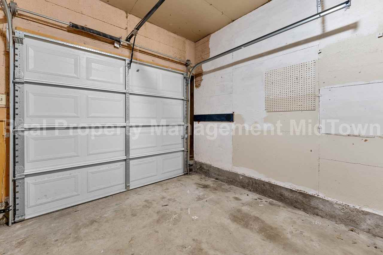 1413 W Tucker Blvd - Photo 6 of 24