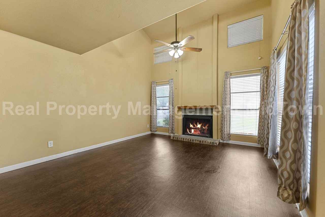 5516 Boca Raton Blvd #310 - Photo 4 of 26