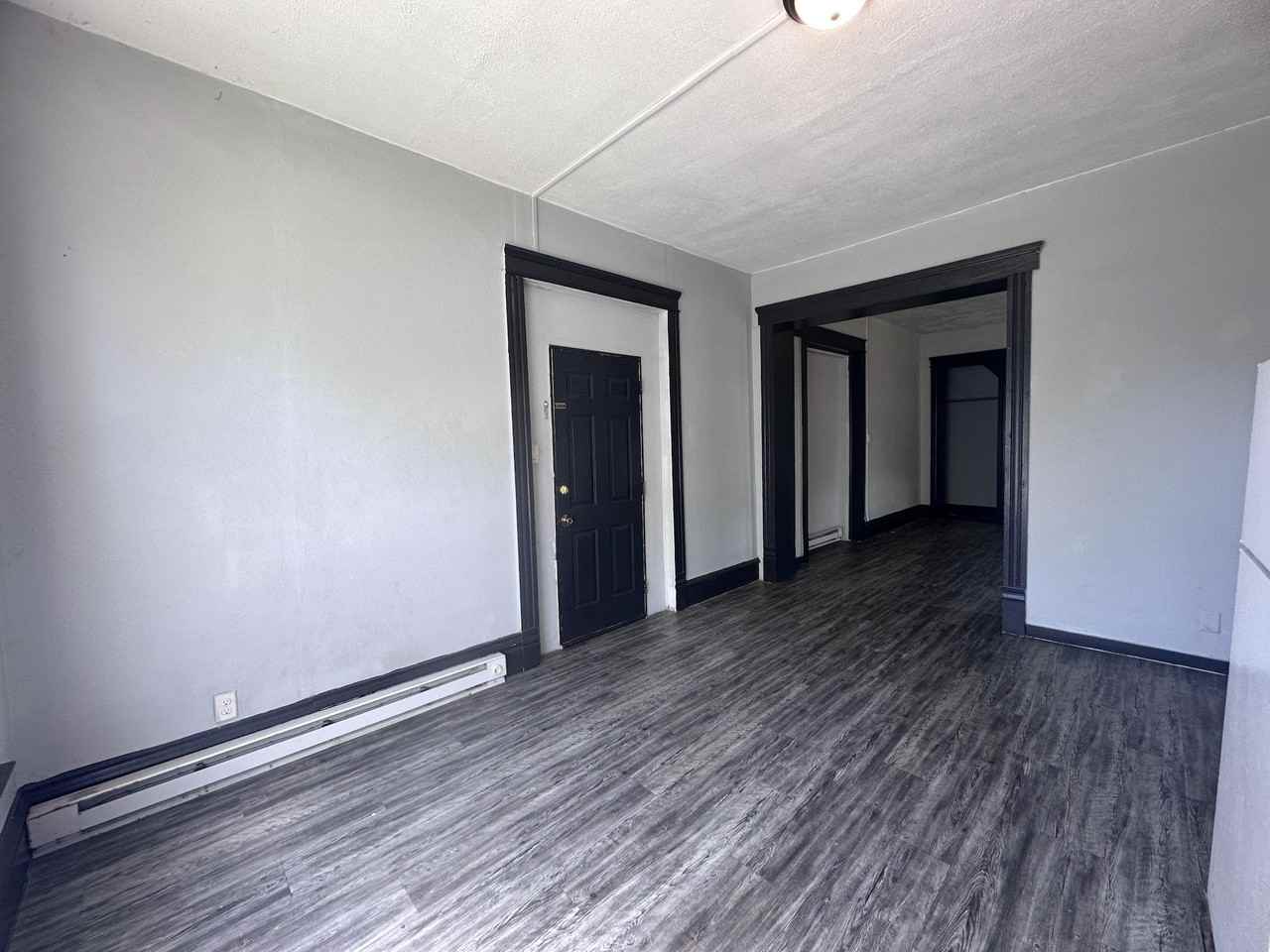 1124 N Walnut St Apt 2 #N - Photo 5 of 7