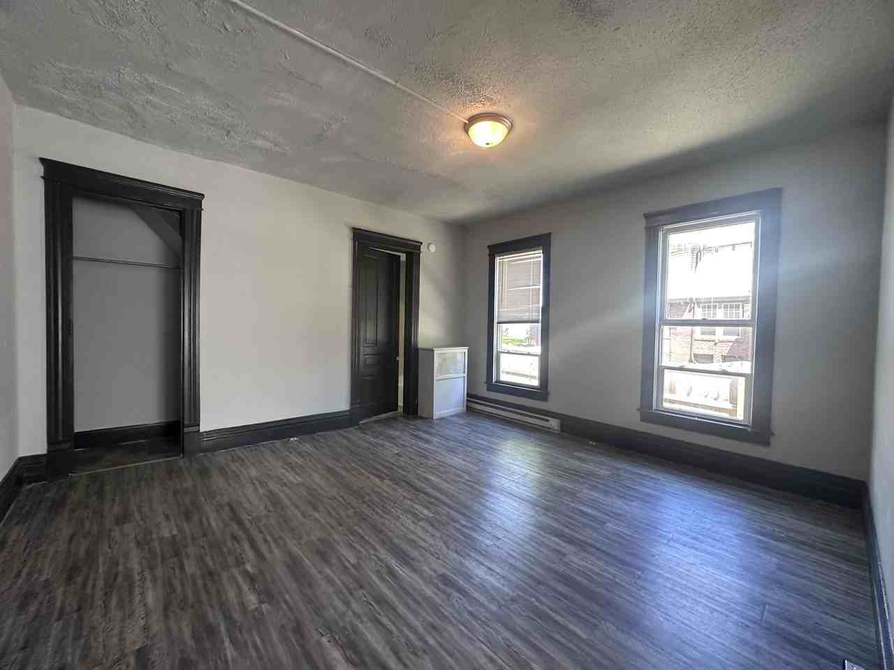 1124 N Walnut St Apt 2 #N - Photo 6 of 7