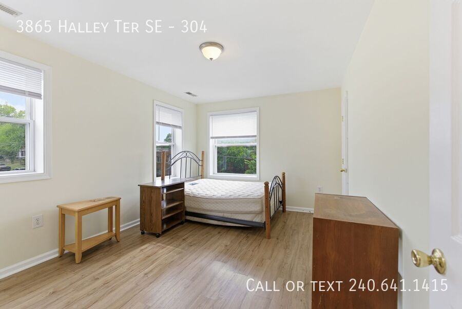 3865 Halley Ter Se #304 - Photo 5 of 8