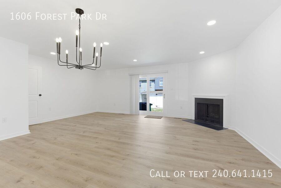 1606 Forest Park Dr - Photo 5 of 24