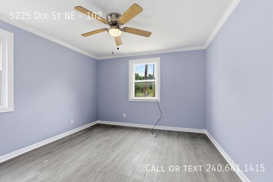 5225 Dix St Ne #102 - Photo 6 of 17