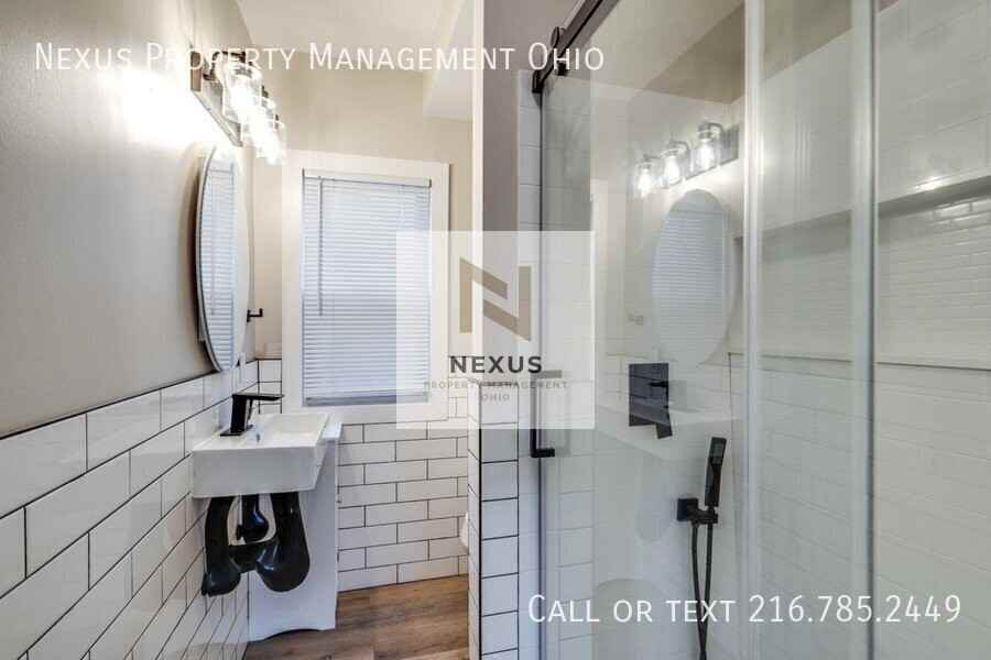 5220 W 44th St #2 - Photo 7 of 11