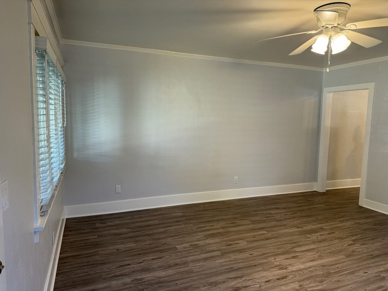 206 W Whiting Ave #206 - Photo 4 of 35