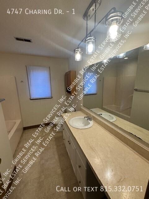 4747 Charing Dr #1 - Photo 6 of 11