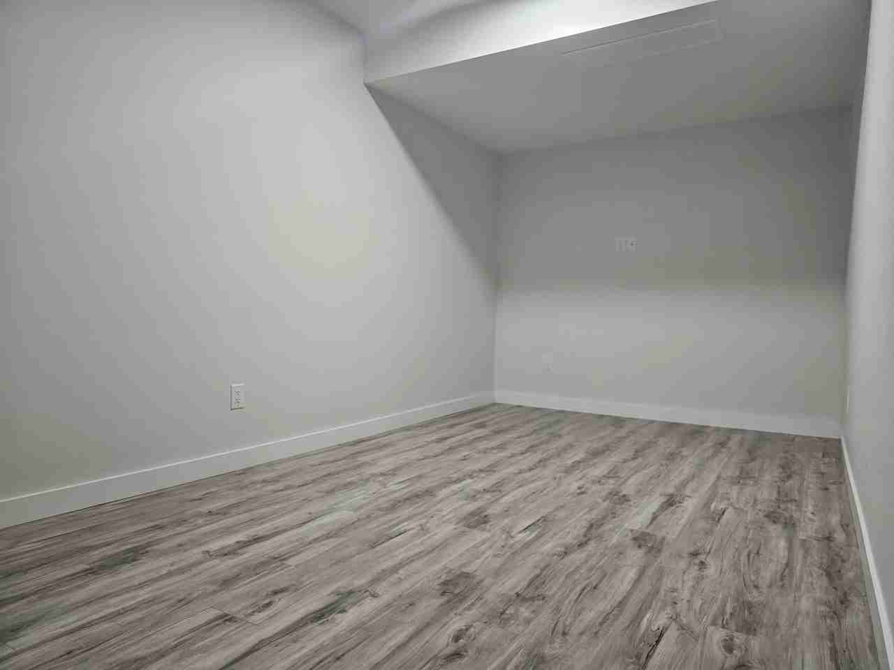 9420 Colak Lane Sw Bsmt #BS - Photo 5 of 10