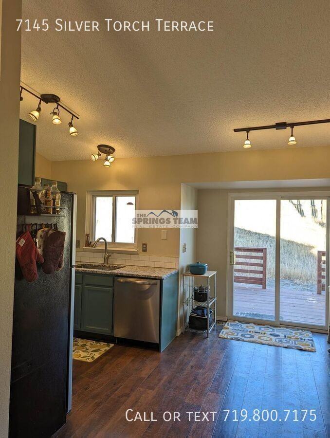 7145 Silver Torch Ter - Photo 5 of 22