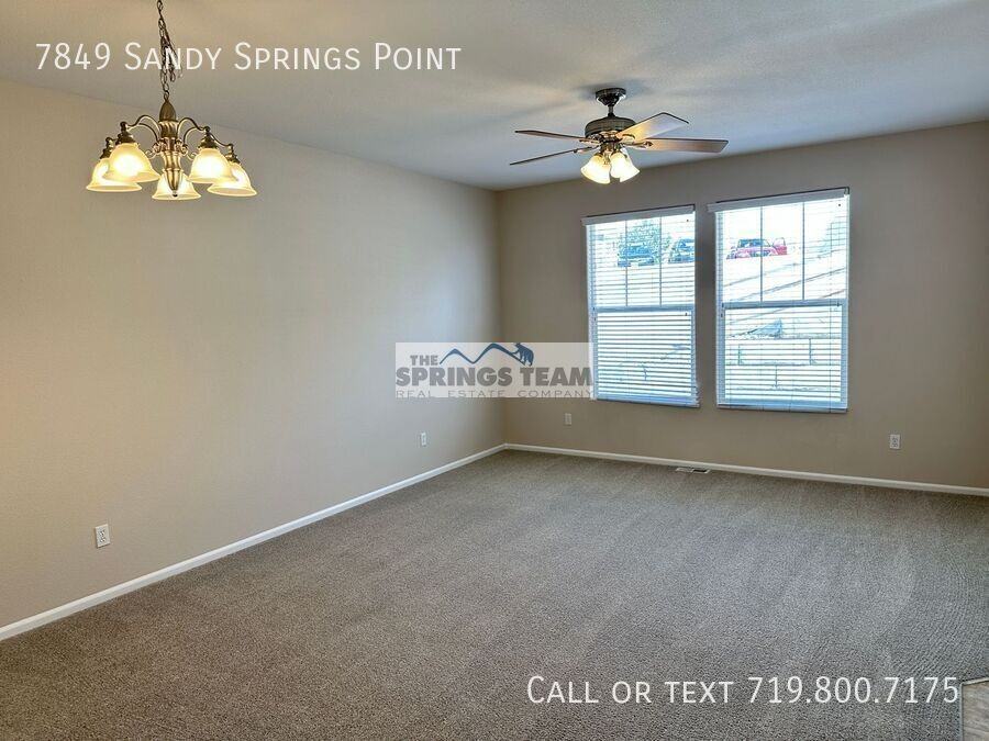 7849 Sandy Springs Pt - Photo 4 of 22