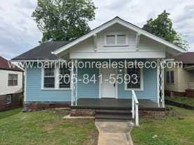 827 6th Ave W - Photo 1 of 1