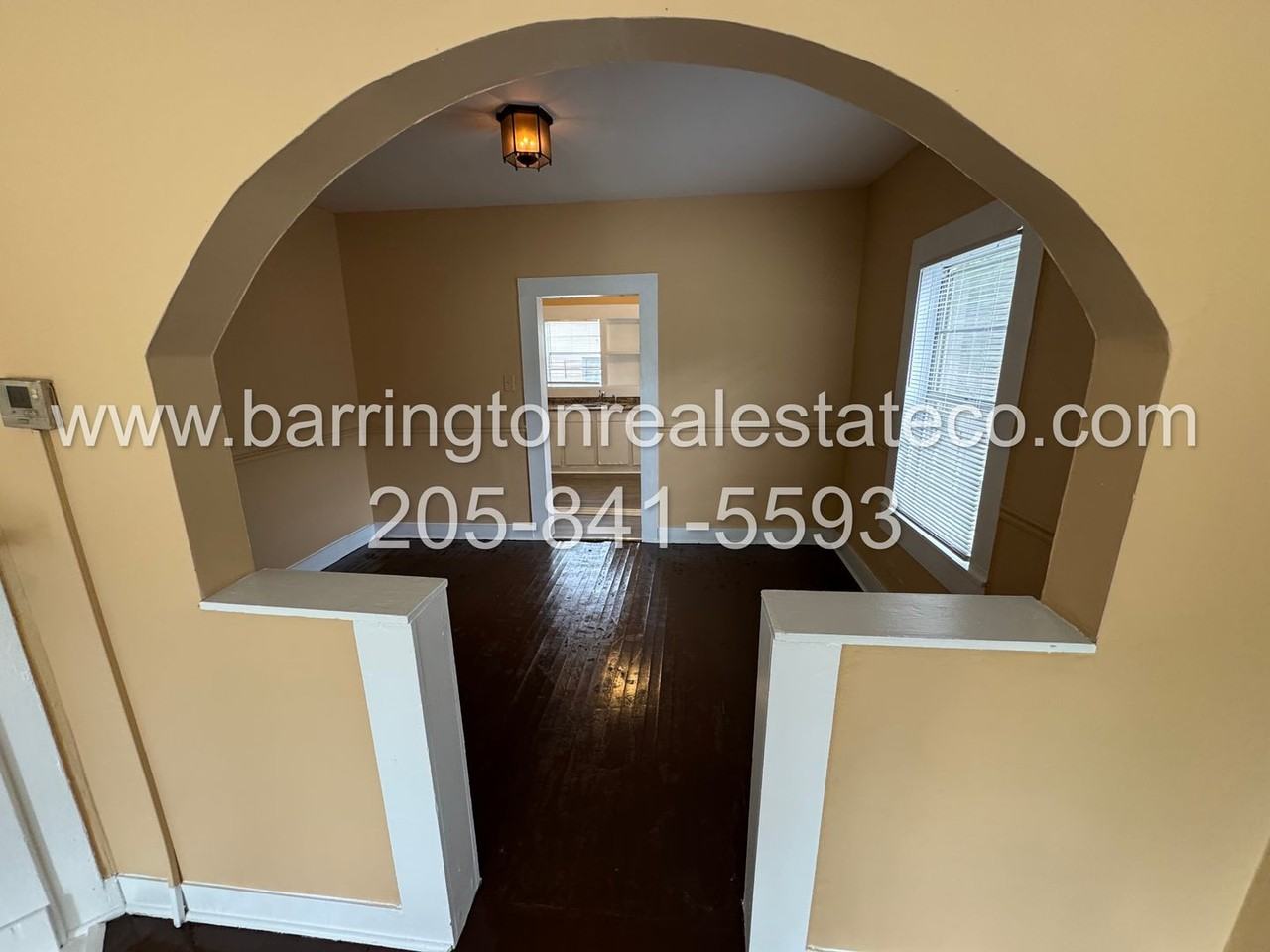 806 4th Ave N - Photo 3 of 5