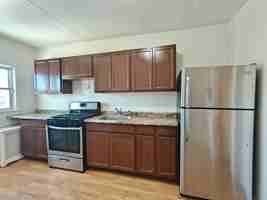 featured image of 48 Bellevue Ter