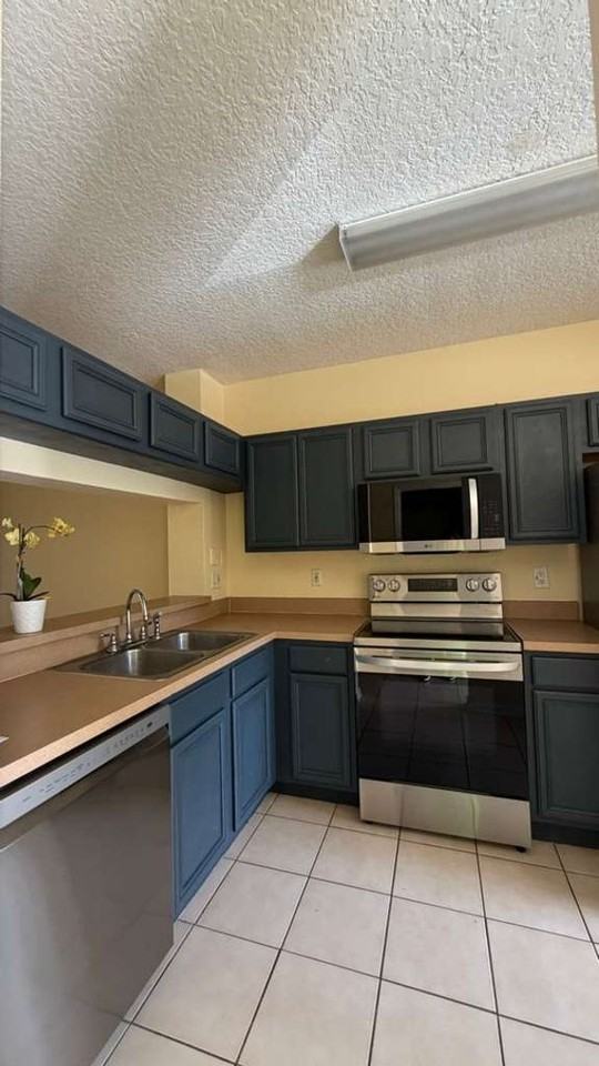 2912 woodlands park ct - Photo 4 of 29