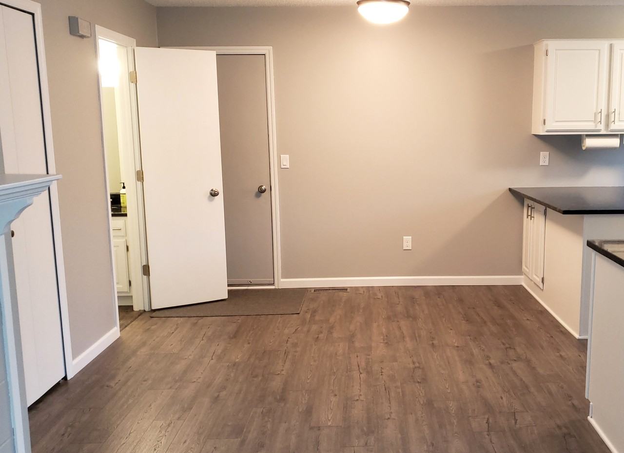 5445 Orleans Ln N #2 - Photo 5 of 10