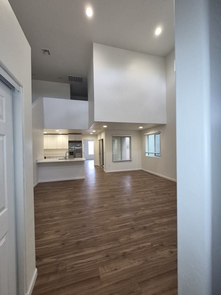 299 N Hasman Dr #1 - Photo 2 of 7